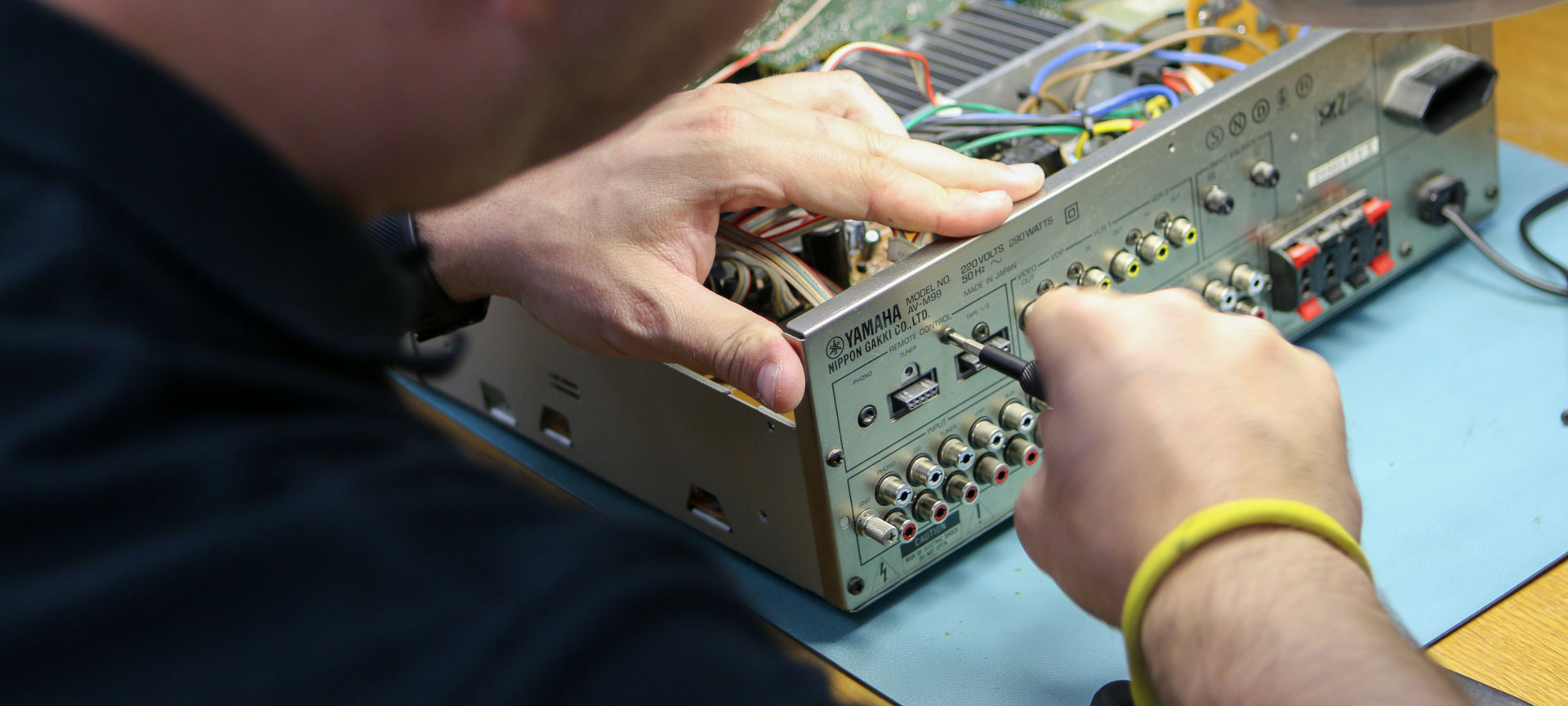 Bolliger_AG_Headerbild_Reparaturen_1.jpg
